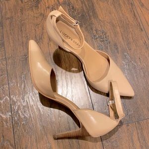 Lucky Brand tukko pumps with ankle strap. Worn only once- like new! Nude leather